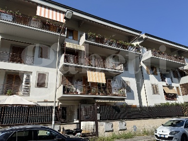 Foto Appartamento in Via OLO GALBANI 8, Marino Semicentro di 61 m²