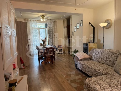 Foto Appartamento a Gavorrano I Forni di 110 m² con 5 locali in vendita