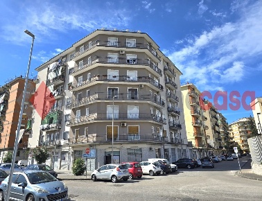 Foto Appartamento in Via Ciro D'Amico 45, Salerno Mercatello - Mariconda