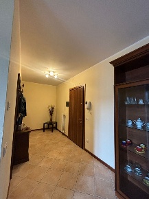 Foto Appartamento a Collecchio di 83 m² con 5 locali in vendita