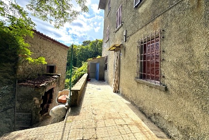 Foto Appartamento in località Luciana 22, Vernio Luciana di 60 m²
