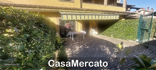 Foto Appartamento a Rocca di Papa di 75 m² con 2 locali in vendita