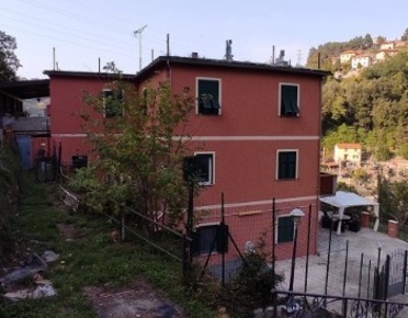 Foto Appartamento in Via Geminiano 29, Genova Bolzaneto di 59 m² in aste