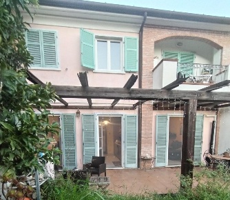 Foto Appartamento a Carrara Stadio, Sant'Antonio, Marasio di 130 m²