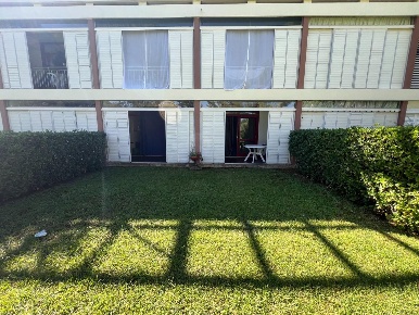 Foto Appartamento a Bibbona Marina Di Bibbona di 45 m² con 2 locali
