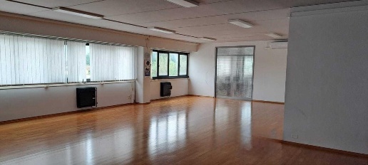 Foto Capannone industriale a Viareggio Bicchio - Varignano di 940 m²