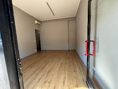 Foto Attività commerciale a Venezia Cipressina di 32 m² con 2 locali