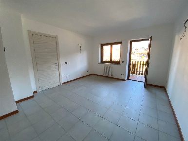 Foto Appartamento in Via Circonvallazione 11, Verrès Centro di 80 m²