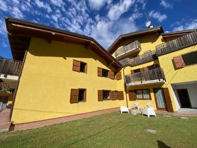 Foto Appartamento in Via Circonvallazione 11, Verrès Centro di 77 m²