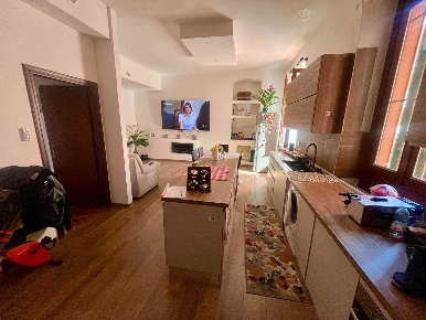 Foto Appartamento a Ventimiglia Centro Città di 123 m² con 4 locali
