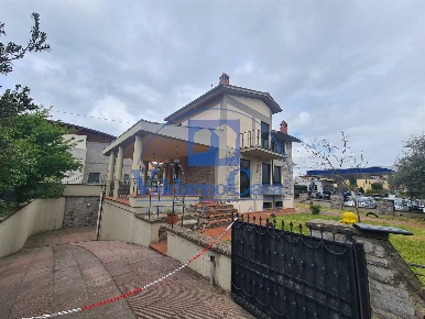 Foto Villa unifamiliare a Figline e Incisa Valdarno Figline Valdarno