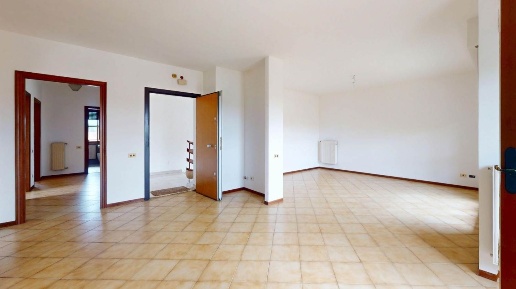 Foto Appartamento in Via Guiglielmo Ferrero snc, Foligno di 132 m²