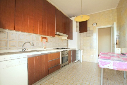 Foto Appartamento in VIA DEL COLLE, Siena San Prospero di 142 m² in vendita