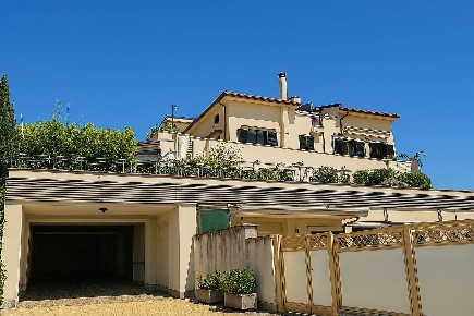 Foto Appartamento in Via San Leonardo  67, Salerno Mercatello - Mariconda