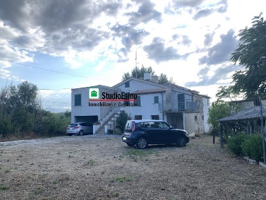 Foto Casa indipendente in contrada forola, Acquaviva Picena di 180 m²