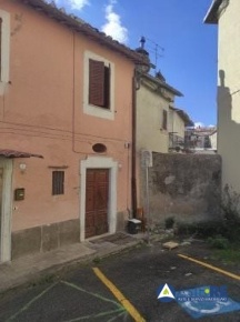 Foto Appartamento in Viale Giulio Cesare, Bracciano Centro di 63 m²