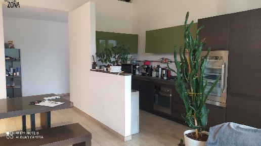 Foto Appartamento in Via Per Incirano, Nova Milanese di 105 m² con 3 locali