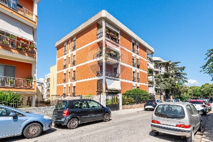 Foto Appartamento a Cagliari Monte Urpinu di 160 m² con 5 locali in vendita