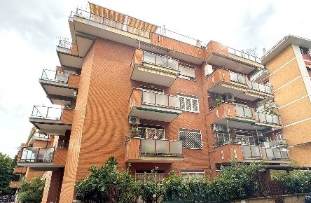 Foto Appartamento in via Pallavicini, Roma Portuense di 85 m² con 3 locali