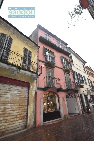 Foto Appartamento in Via Foa, Vercelli Centro di 40 m² con 2 locali