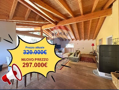 Foto Attico in via Bozzonaccio, Cuasso al Monte Borgnana di 209 m²