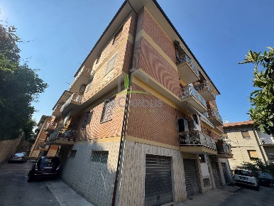 Foto Appartamento in Via Romolo del Gobbo, Ascoli Piceno di 114 m²