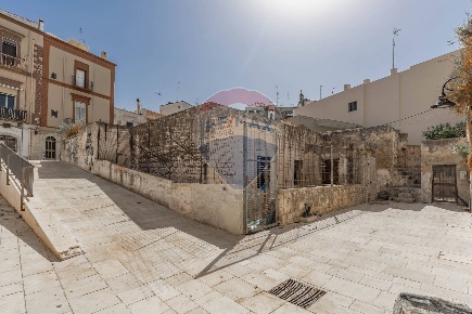 Foto Casa indipendente in Via Oberdan, Noicattaro Centro di 161 m²