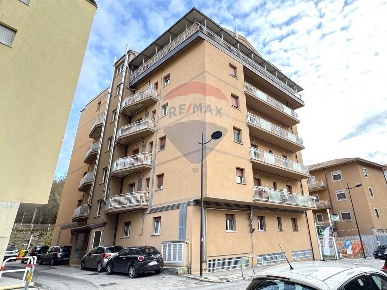 Foto Appartamento in VIA STRINELLA, L'Aquila Torretta - Torrione di 143 m²