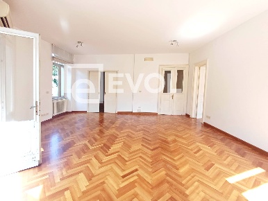 Foto Ufficio in via Del Gelso, Udine Grazzano - Poscolle di 210 m²