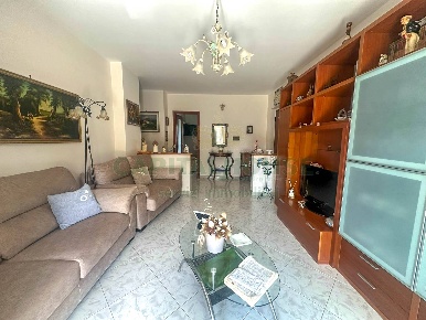 Foto Appartamento a San Tammaro di 100 m² con 4 locali in vendita