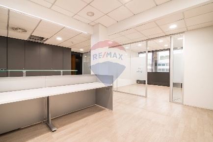 Foto Ufficio in Corso Stati Uniti, Padova Zona Industriale di 400 m²