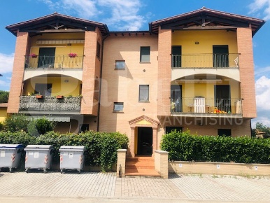 Foto Appartamento in Via PRAGA 3, Bastia Umbra Bastia di 85 m² con 3 locali