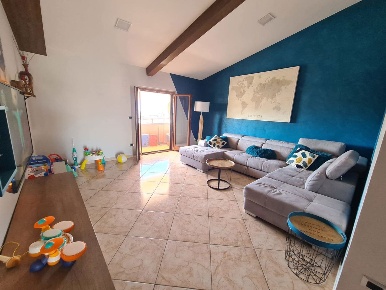 Foto Appartamento in Via Porto 15, San Valentino Torio Centro di 156 m²