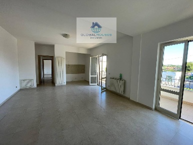 Foto Appartamento in Anguillarese, Anguillara Sabazia Centro di 110 m²