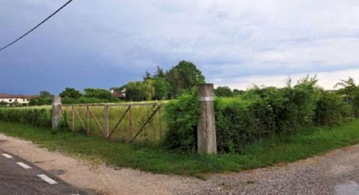 Foto Terreno agricolo in Località Pordenone, Pordenone di 19165 m²