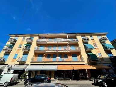 Foto Appartamento a Verona di 95 m² con 3 locali in vendita
