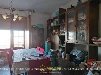 Foto Appartamento in Via Barberinese 131, Campi Bisenzio di 97 m²