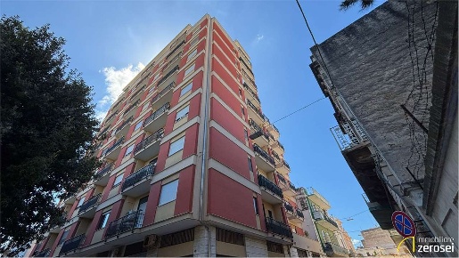 Foto Appartamento in Piazza V. Emanuele III 45, Noicattaro Centro di 110 m²