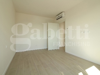 Foto Appartamento in Via Scandellara 42, Bologna Massarenti di 175 m²