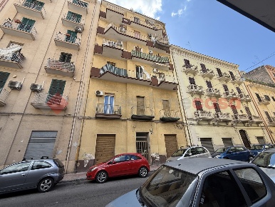 Foto Appartamento in Via Temenide 29, Taranto Tre Carrare di 106 m²