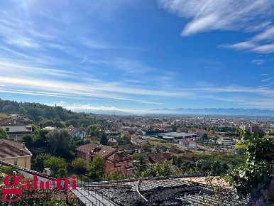 Foto Terreno residenziale in San Matteo, Bra Centro di 1872 m² in vendita