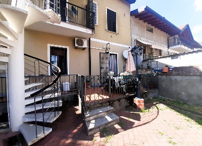 Foto Appartamento in Via pomini 35, Castellanza di 90 m² con 3 locali