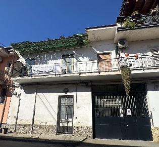Foto Appartamento in Via Giacomo Leopardi 6, Acerra Centro di 89 m²