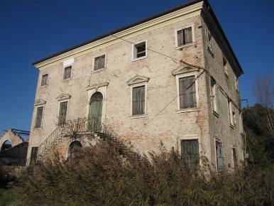Foto Villa unifamiliare in Via CA' EMO Strada Provinciale 61 00, Adria