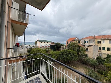 Foto Appartamento in Via Vittorio Veneto, Borghetto Santo Spirito di 62 m²