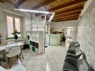 Foto Ufficio a Olginate di 70 m² con 3 locali in vendita