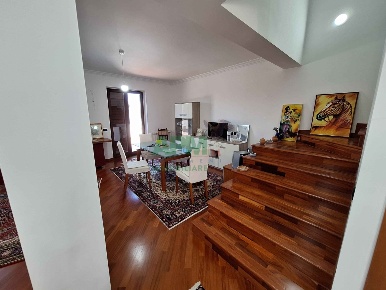 Foto Villa a schiera in via marra53, Reggio di Calabria di 195 m²