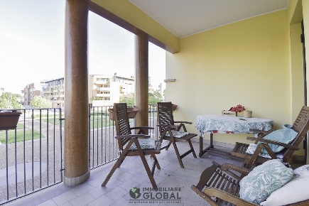 Foto Appartamento in Via Zucconi, Modena San Faustino di 139 m² in vendita