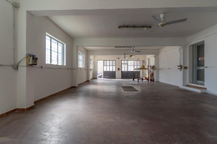 Foto Capannone industriale a Cerreto Guidi Centro di 130 m² con 1 locali