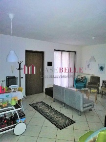 Foto Villa a schiera a Massa Marina di Massa Centro di 120 m² con 5 locali